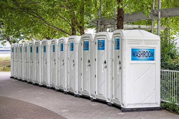 Best Porta potty rental near me  in Emmon, AK